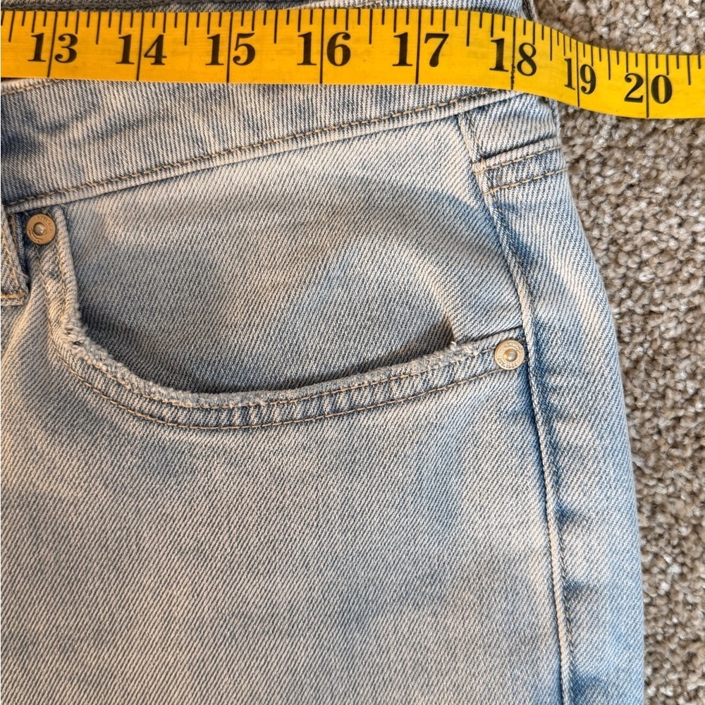 Seven7 Women's Sz 12 Sky Blue Straight Leg Jeans Distressed - Picture 14 of 16